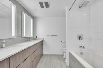 #1405 -1788 Columbia Street